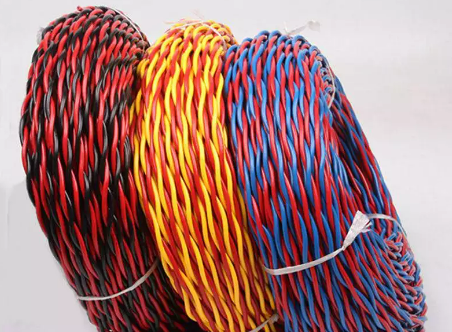 小金安全警示：放炮线与爆破母线使用的注意事项